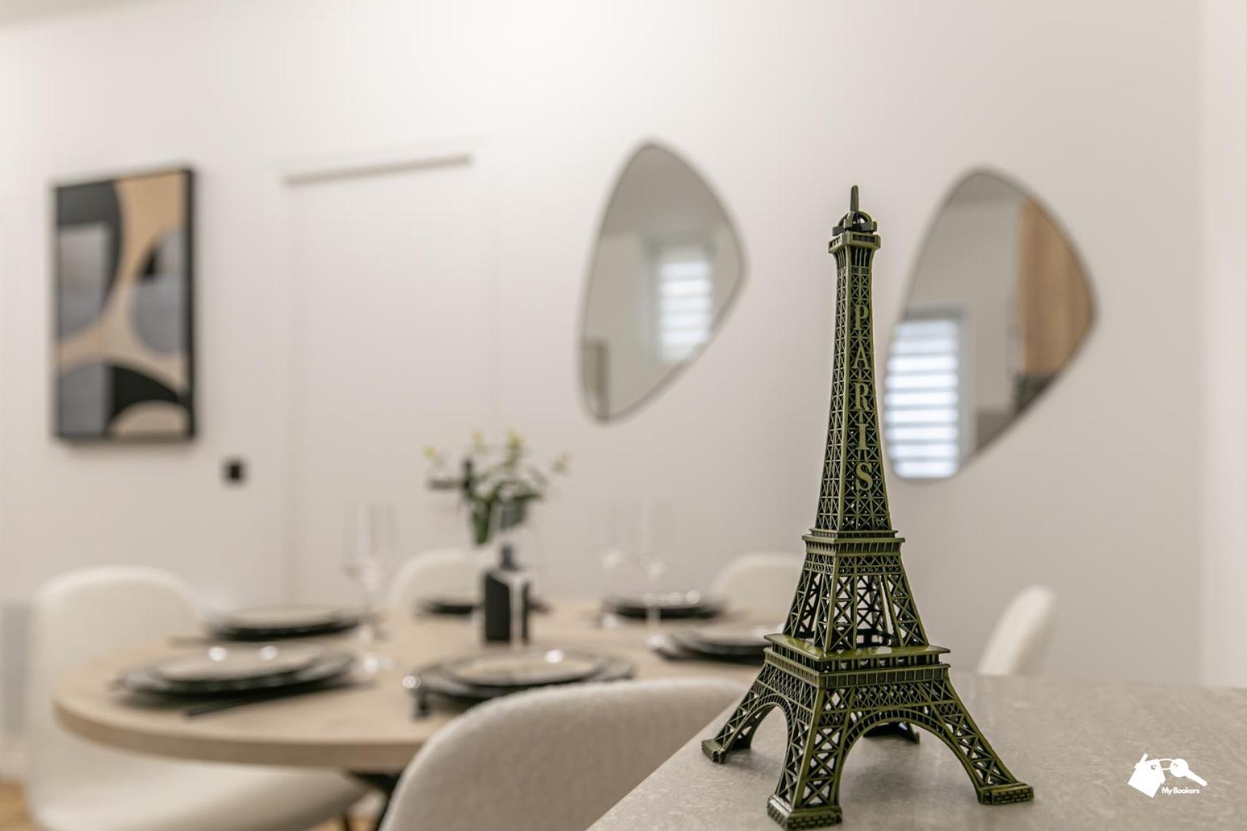Mba - Felix Faure Luxury Appart Proche Tour Eiffel Paris Exterior foto